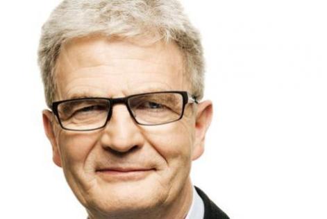 Skatteminister Holger K. Nielsen står bag lovforslag om ny reklameafgift.